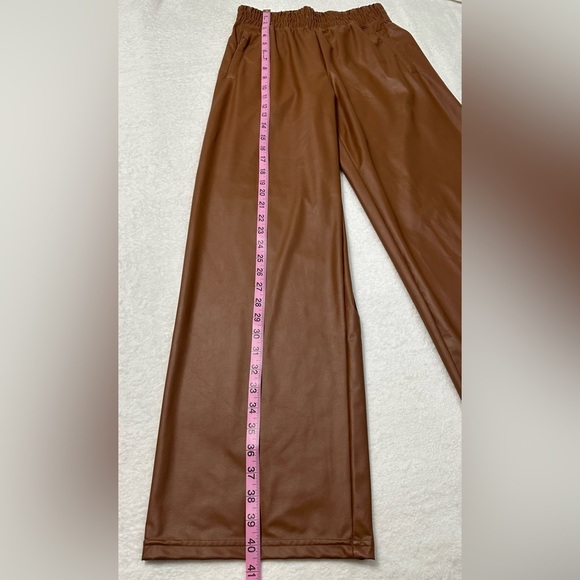 OFFLINE By AERIE | Real Luxe Faux Leather Wide Leg Pant With Pockets Size XS|TP - Picture 7 of 14
